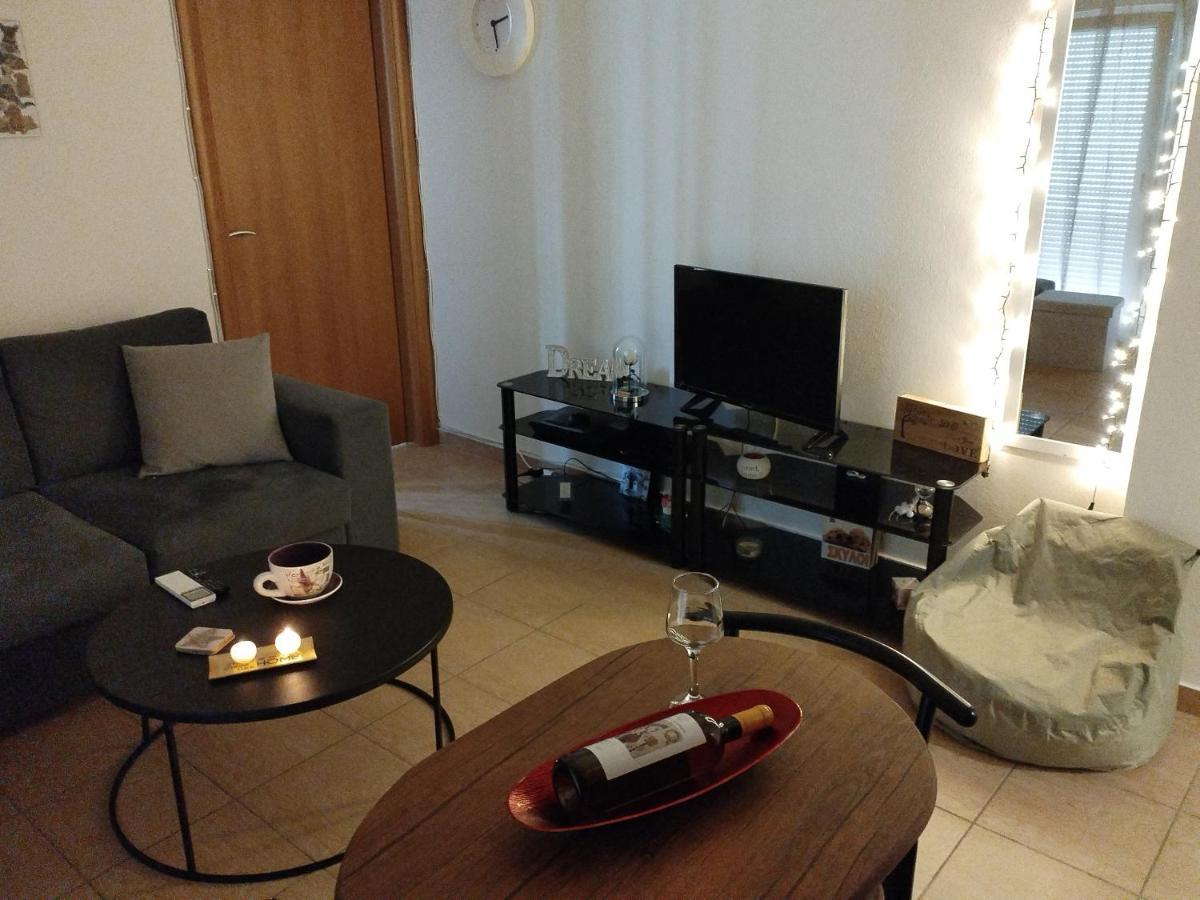 Rose Studio Kavála Luaran gambar